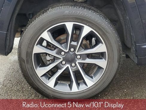 Used 2023 Jeep Grand Cherokee Overland image 6