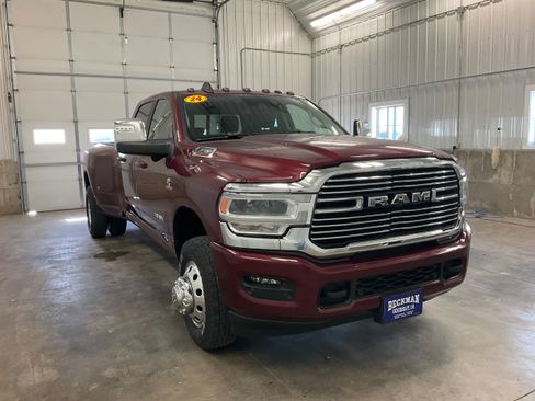 Used 2024 RAM 3500 Laramie w/ Safety Group AWD/4WD image 6