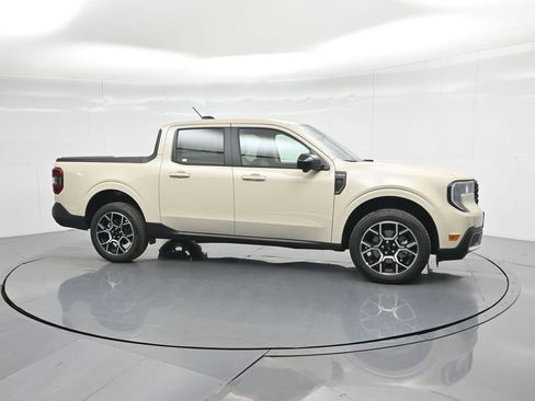 New 2025 Ford Maverick Lariat w/ 4K Tow Package image 24