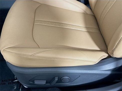 Certified 2025 Hyundai Sonata Limited image 16