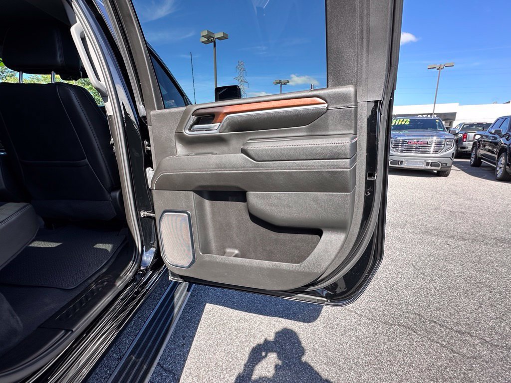 Certified 2024 GMC Sierra 2500 Denali w/ Denali Reserve Package AWD/4WD image 18