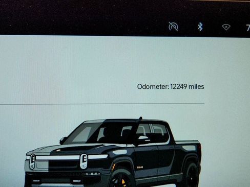 Used 2023 Rivian R1T Adventure AWD/4WD image 16