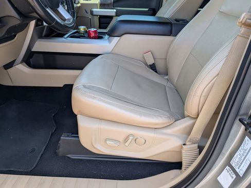 Used 2019 Ford F250 Lariat w/ Lariat Value Package image 9