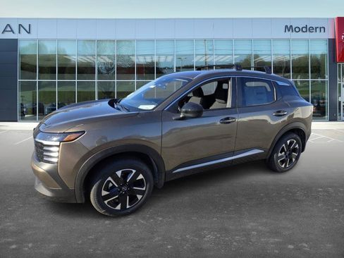 New 2026 Nissan Kicks SV w/ SV Premium Package image 1