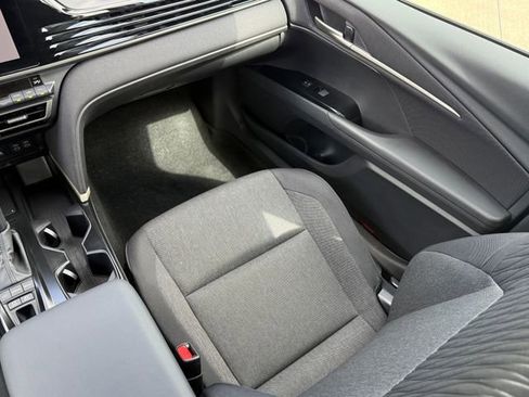 Used 2026 Toyota Camry LE FWD image 25