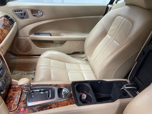 Used 2007 Jaguar XK Convertible image 20