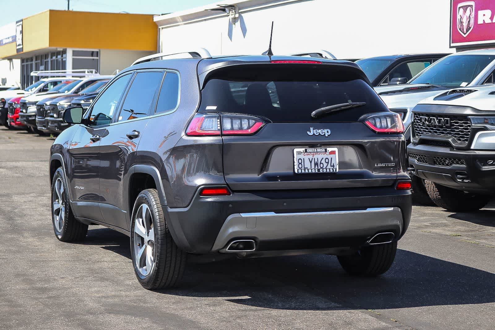 Used 2019 Jeep Cherokee Limited FWD image 6