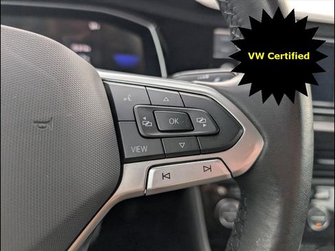 Certified 2024 Volkswagen Jetta SE w/ Black Wheel Package image 14