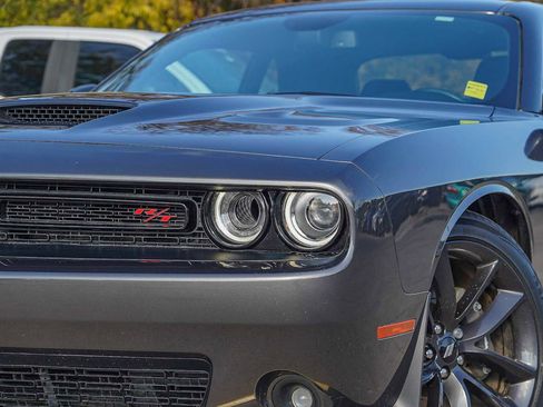 Used 2019 Dodge Challenger R/T Scat Pack image 3
