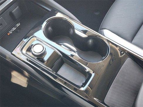 New 2025 Buick Envision Sport Touring image 15