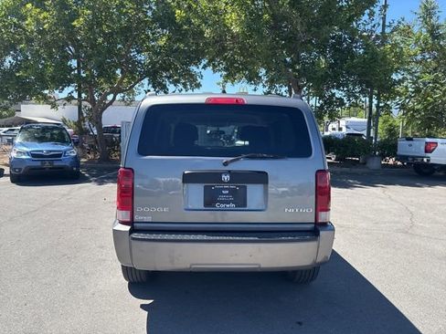Used 2011 Dodge Nitro Heat w/ Popular Equipment Group AWD/4WD image 5