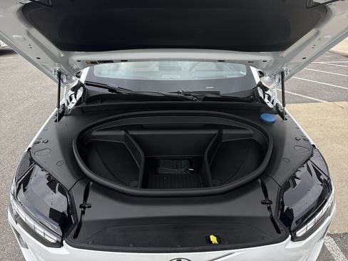 New 2025 Volvo EX90 Plus image 31