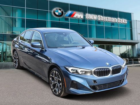 New 2026 BMW 330i Sedan w/ Convenience Package image 3