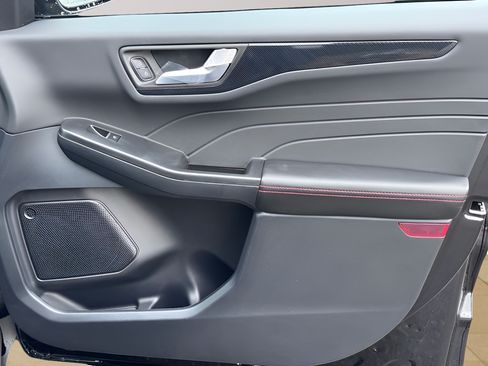New 2026 Ford Escape ST-Line FWD image 27