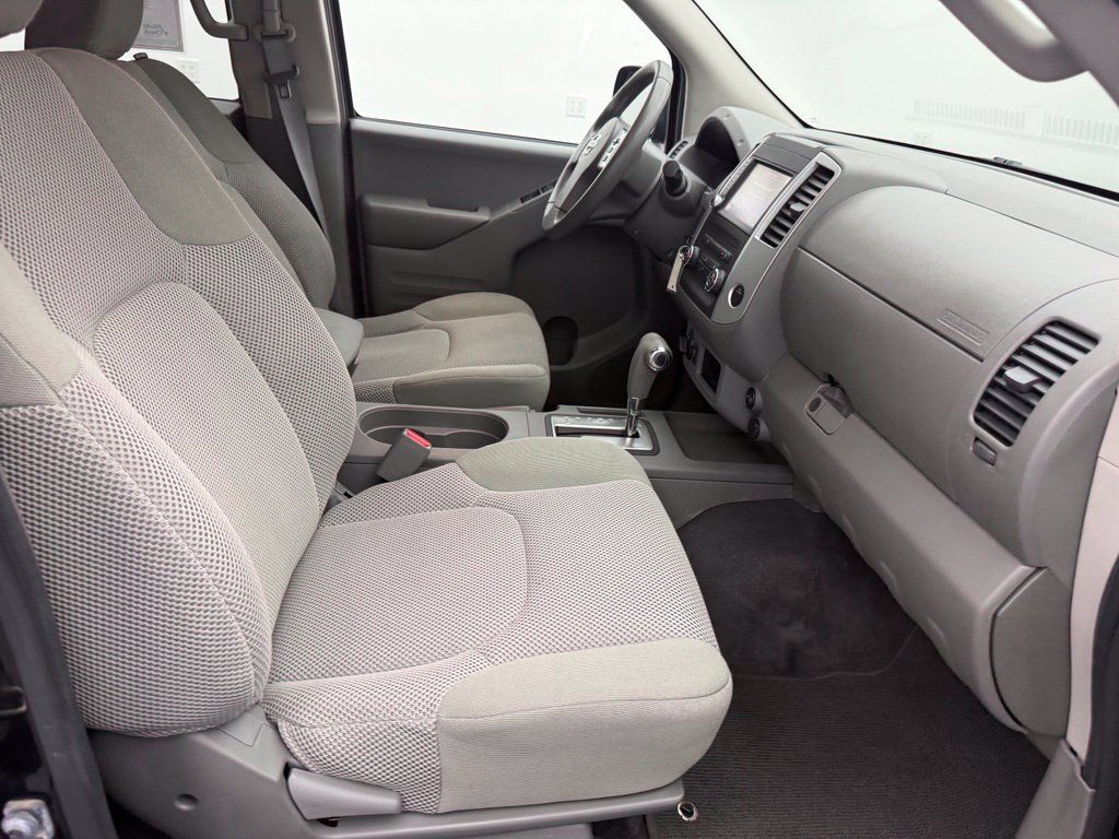 Used 2019 Nissan Frontier SV AWD/4WD image 26