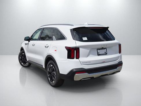 New 2026 Kia Sorento S FWD image 6