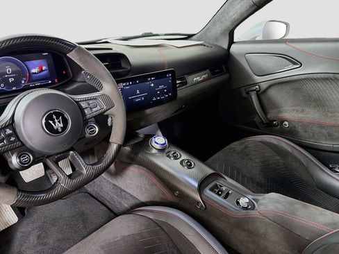 Used 2022 Maserati MC20 Coupe RWD image 24
