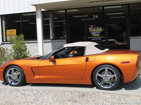 Used 2007 Chevrolet Corvette Convertible w/ Preferred Equipment Group RWD image 6