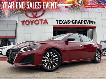 Used 2025 Nissan Altima 2.5 SV