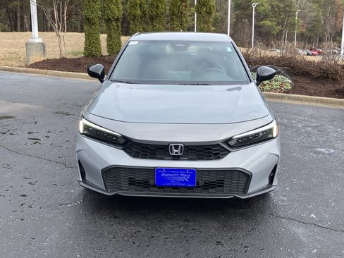 Used 2025 Honda Civic Sport image 3