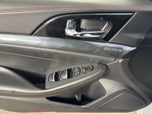 Certified 2023 Nissan Maxima SR w/ Sport Mat Group image 22