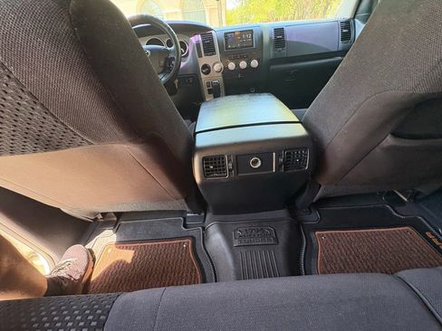 Used 2013 Toyota Tundra 2WD CrewMax w/ Tow Pkg image 19