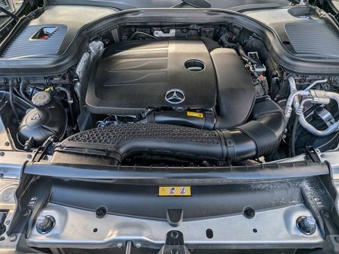 Used 2021 Mercedes-Benz GLC 300 4MATIC image 26