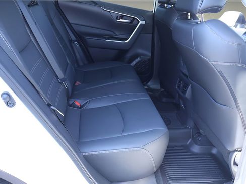 Certified 2025 Toyota RAV4 XLE Premium image 20