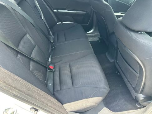 Used 2014 Honda Accord Sport image 16