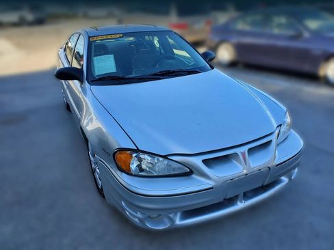 Used 2004 Pontiac Grand Am GT image 17