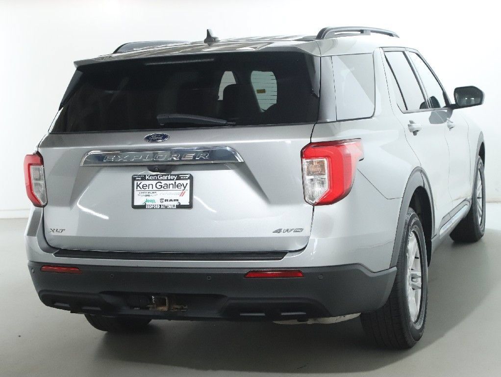 Used 2021 Ford Explorer XLT w/ Class III Trailer Tow Package AWD/4WD image 47