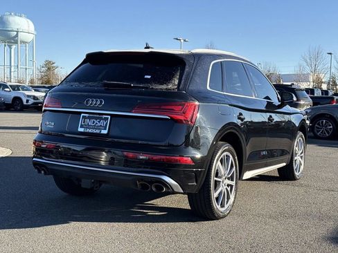 Used 2023 Audi SQ5 Premium Plus w/ Premium Plus Package AWD/4WD image 3