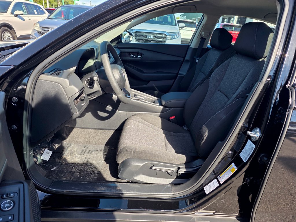 New 2026 Honda Accord LX image 9