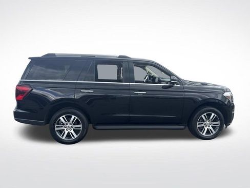 Used 2024 Ford Expedition Limited AWD/4WD image 9