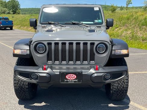 Used 2023 Jeep Wrangler Unlimited Rubicon w/ Cold Weather Group AWD/4WD image 33