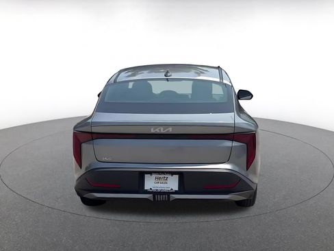 Used 2025 Kia K4 FWD image 12