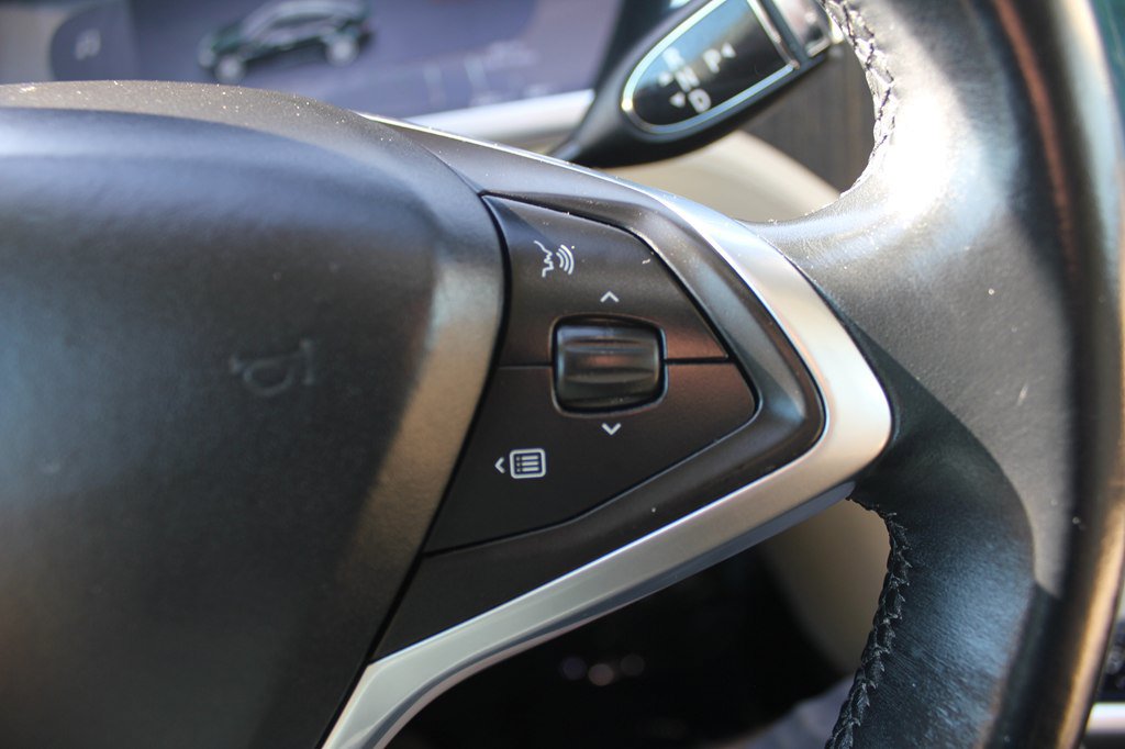 Used 2013 Tesla Model S RWD image 13