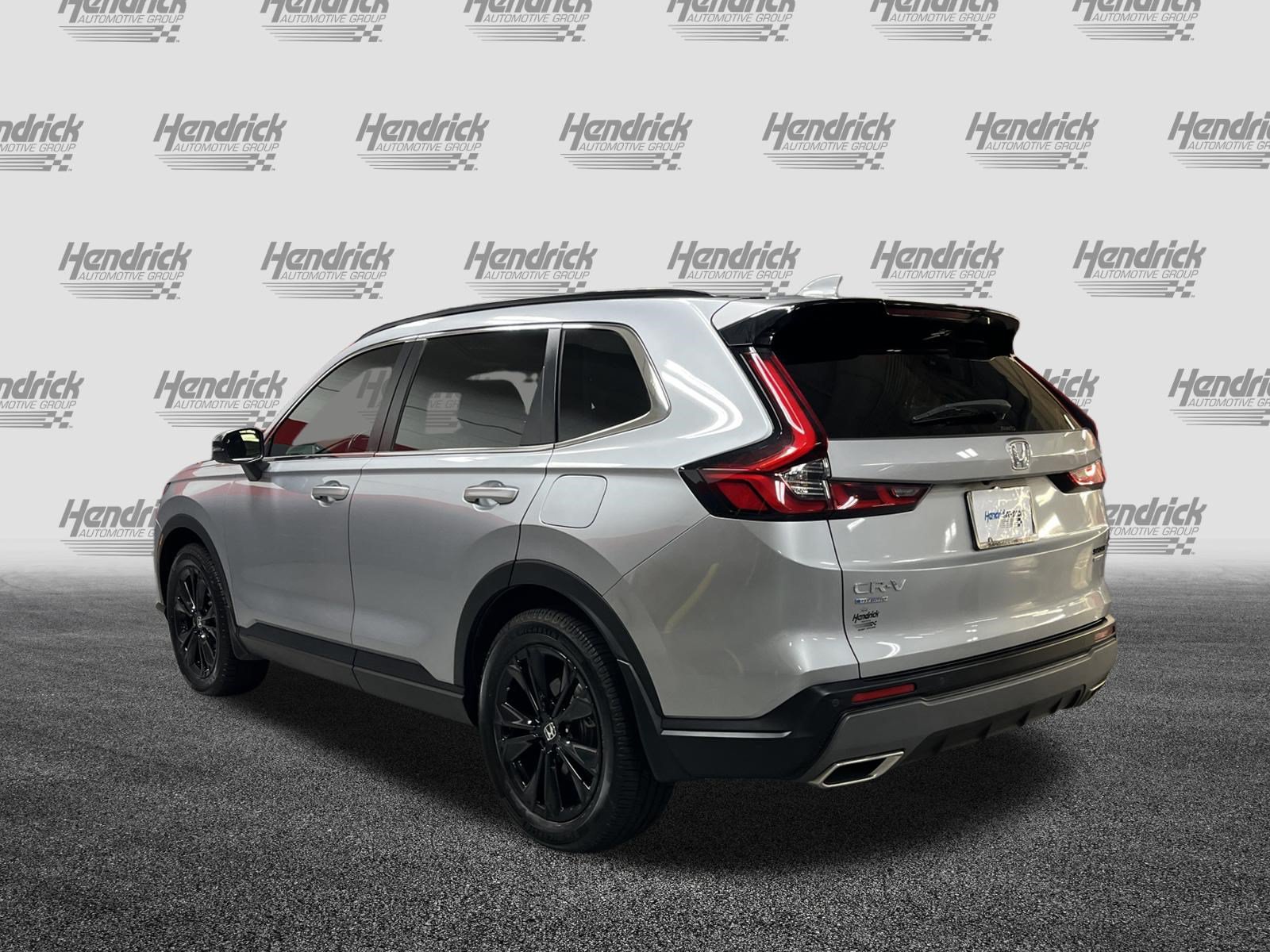Used 2023 Honda CR-V Sport Touring image 8