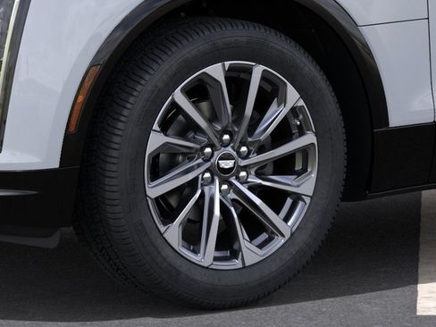 New 2027 Cadillac Lyriq Sport AWD/4WD image 9
