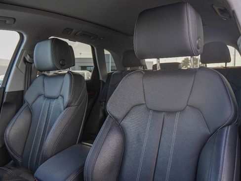 Used 2022 Audi Q5 2.0T Prestige image 9