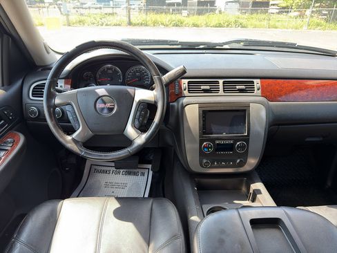 Used 2009 GMC Sierra 2500 W/T AWD/4WD image 17