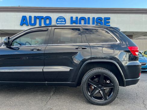 Used 2011 Jeep Grand Cherokee Laredo image 37