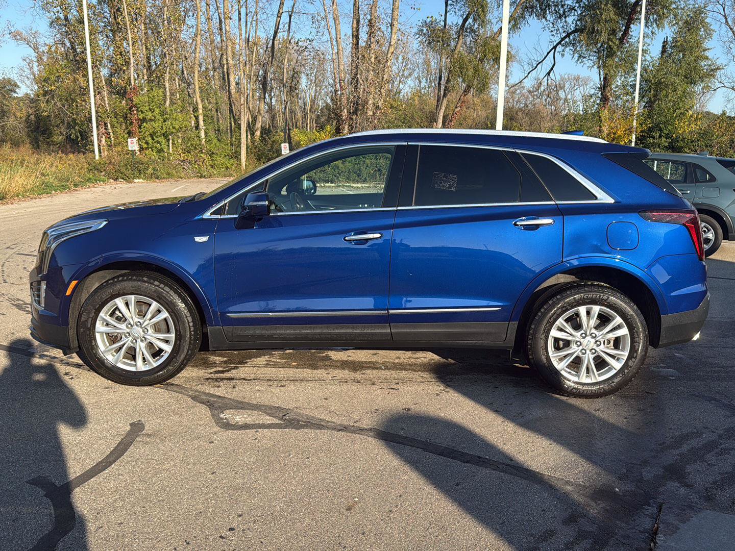 Used 2024 Cadillac XT5 Luxury AWD/4WD image 3