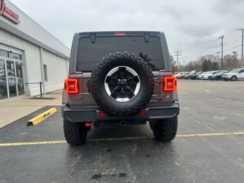 Used 2021 Jeep Wrangler Unlimited Rubicon AWD/4WD image 6