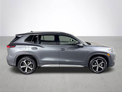 New 2026 Volkswagen Tiguan SE image 5