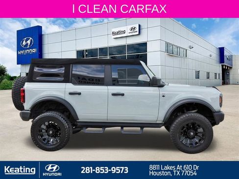 Used 2023 Ford Bronco Big Bend w/ Sasquatch Package image 4