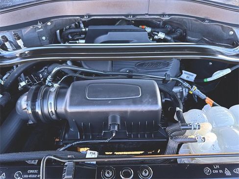 Used 2020 Ford Explorer Limited image 31