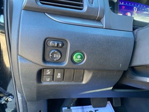 Used 2022 Honda Pilot Sport image 19