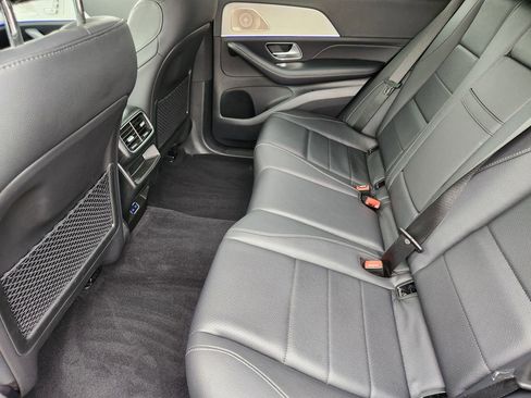 Used 2025 Mercedes-Benz GLE 350 4MATIC image 19