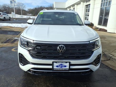New 2026 Volkswagen Atlas SEL Premium R-Line AWD/4WD image 2